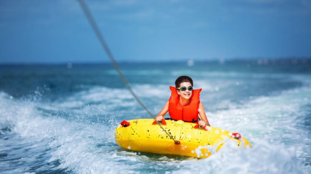 Seajoy yachts and watersports in rethymno crete, sofa rides, banana